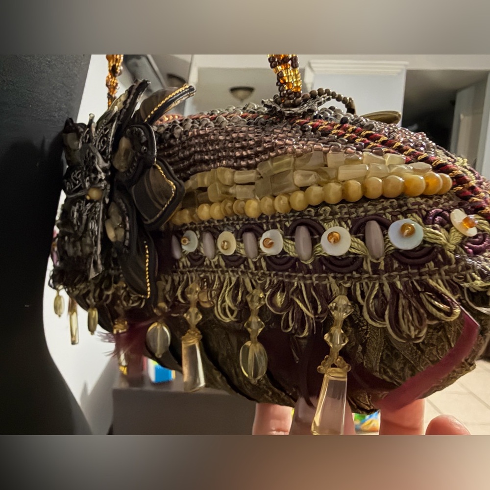 Mary Frances Gold and Burgundy Beaded Fringe Crossbody Clutch - Picture 12 of 16